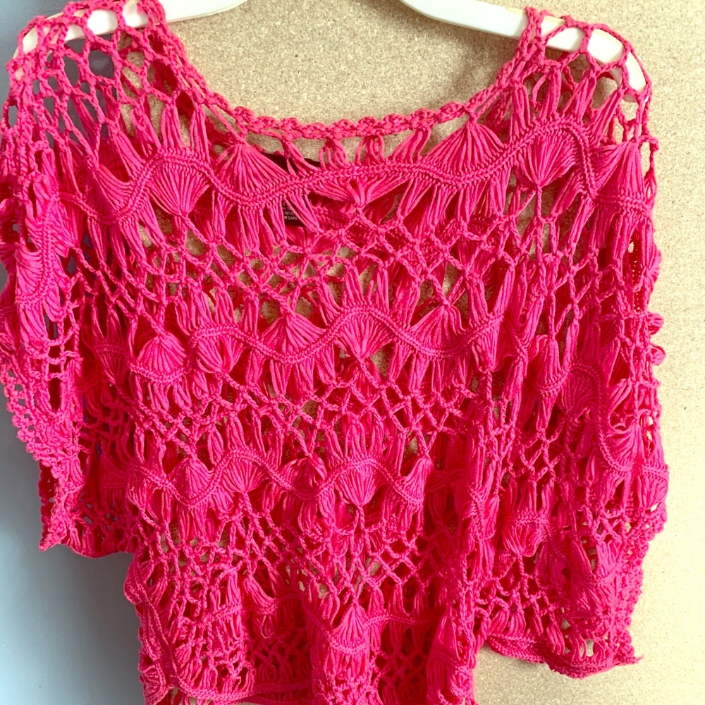 Cropped crochet top